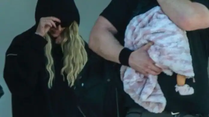 Britney Spears’tan Sürpriz Paylaşım “Çok Güzel Bir Kız Çocuğu Evlat Edindim”