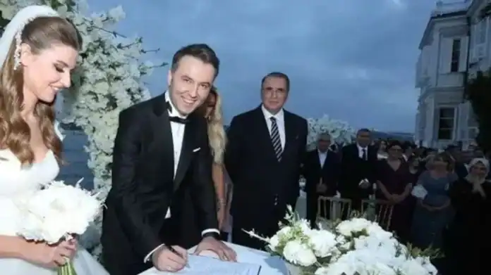 Mehmet Akif Ersoy ve Pınar Erbaş Boşandı İddiası