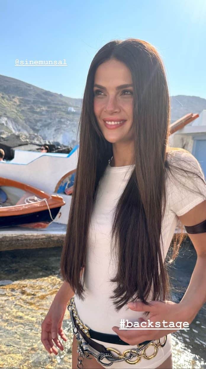 Sinem Ünsal’dan Yunanistan Tatilinden Renkli Paylaşımlar