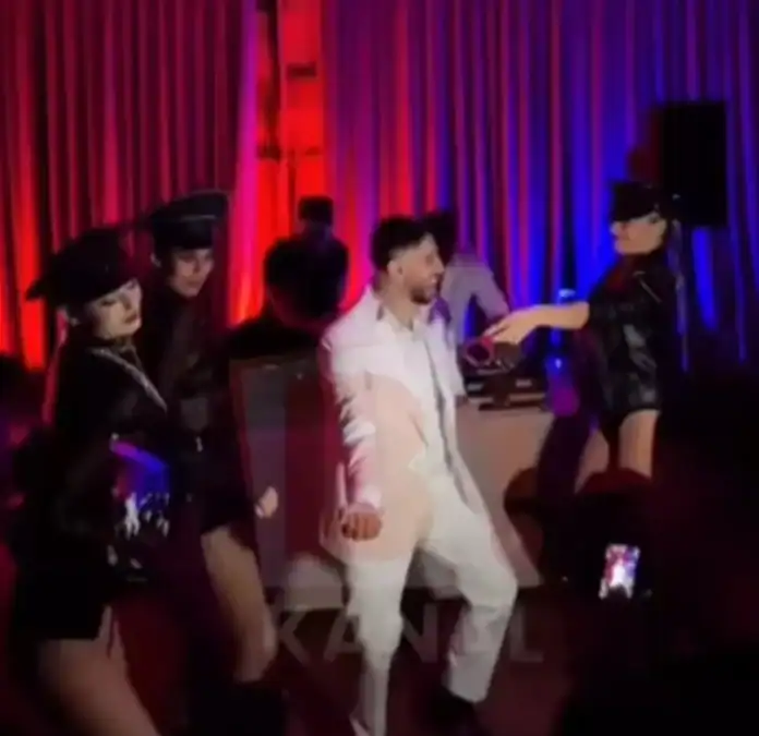 Burak Bulut ve Eda Sakız’dan Olay Yaratan After Parti