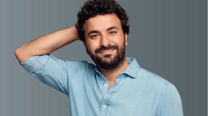 Hasan Can Kaya, Yeni Aşkıyla Bodrum Tatilinde Görüntülendi
