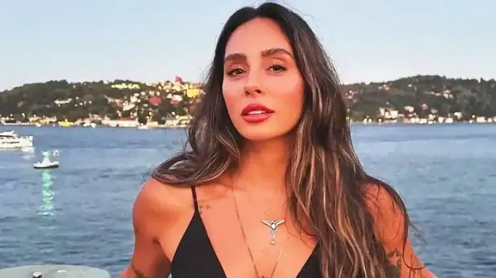 Yasemin Yürük’ten Yürek Burkan Veda Babasını Kaybetti