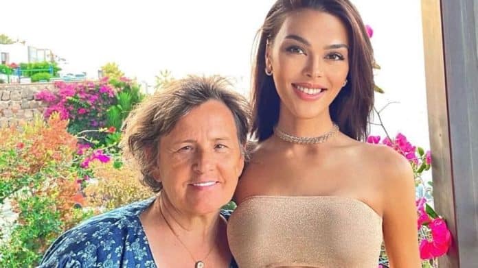 Aslıhan Karalar’dan Duygusal ve Anlamlı Proje Anneanne Sosyal Sorumluluk Fonu Aslıhan Karalar’dan Duygusal ve Anlamlı Proje Anneanne Sosyal Sorumluluk Fonu