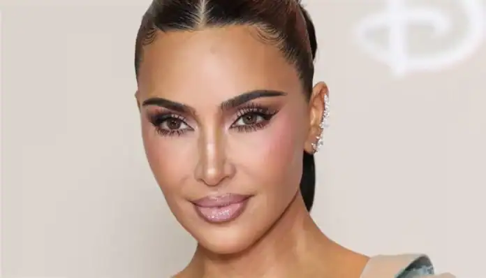 Kim Kardashian’ın Ciddi Beyin Hastalığı Anjiyom Tespit Edildi