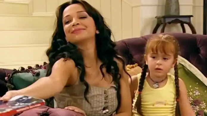 'Bez Bebek' Yıldızı Asena Keskinci'den Evrim Akın'a Bomba Suçlama Babamla Hâlâ Birlikte!