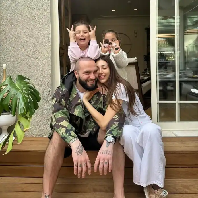 Berkay ve Ailesi 3 Aydır Lüks Otelin Kral Dairesinde Yaşıyor