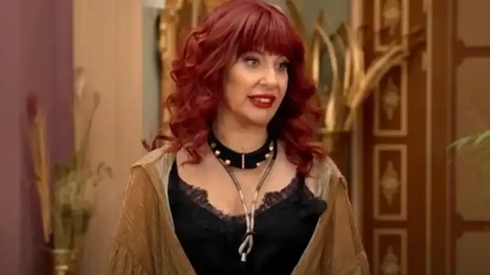 Gülse Birsel'den Çifte Müjde Hem Film Hem Dizi Geliyor