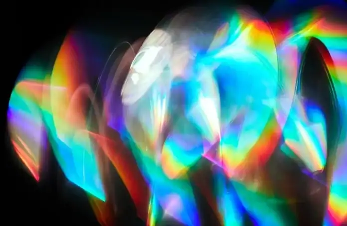 Pantone 2026 Yılının Rengini Seçti Cloud Dancer ile Beyaz Bir Sayfa Açılıyor