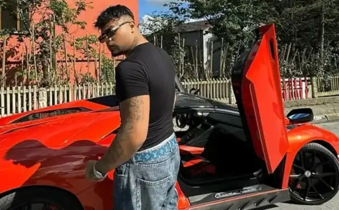 Lvbel C5’in Tekerlekli Malikânesi Gündem Oldu Servetiyle Dudak Uçuklatıyor