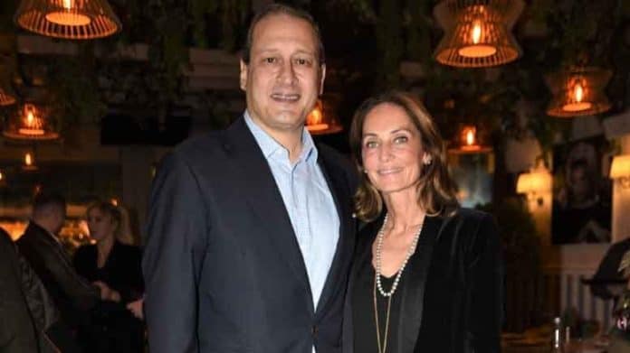 Burak Elmas ve Yelda Elmas Boşandı 25 Yıllık Veda
