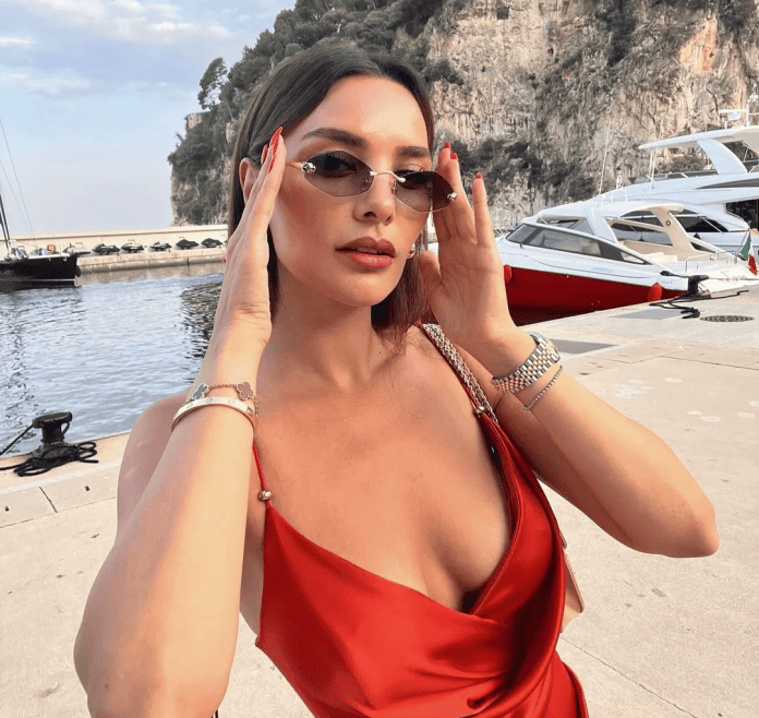 Hazal Filiz Küçükköse'den 38 Yaş Kararları Gereksizleri Siliyorum