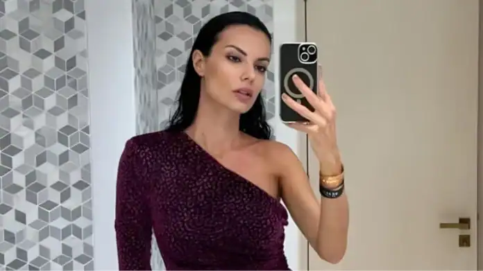 Ünlü Model Simge Ünal'dan Kan Donduran Taciz İfşası