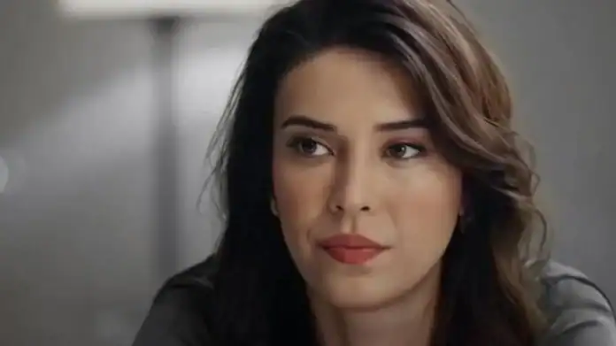 Devrim Özkan'ın Set Paylaşımı Sosyal Medyayı Salladı