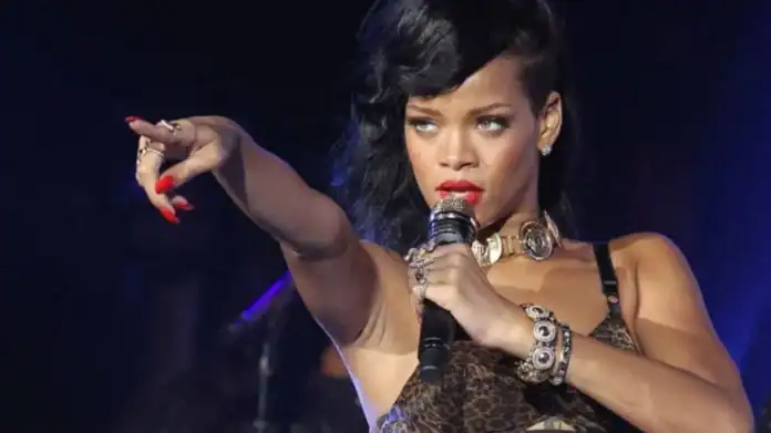 Rihanna'nın Evine Silahlı Saldırı Kefalet Bedeli 10 Milyon Doları Aştı!