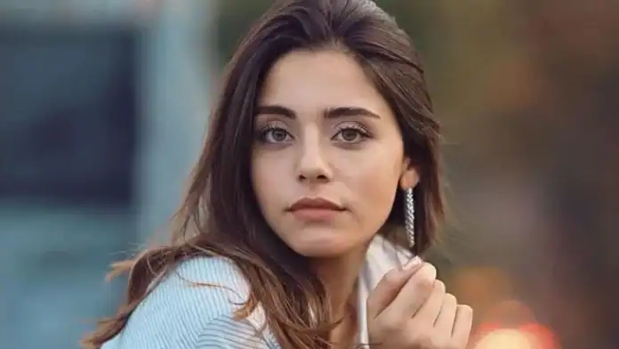 Sıla Türkoğlu'nun Yeni Dizi Heyecanı Sosyal Medyayı Salladı