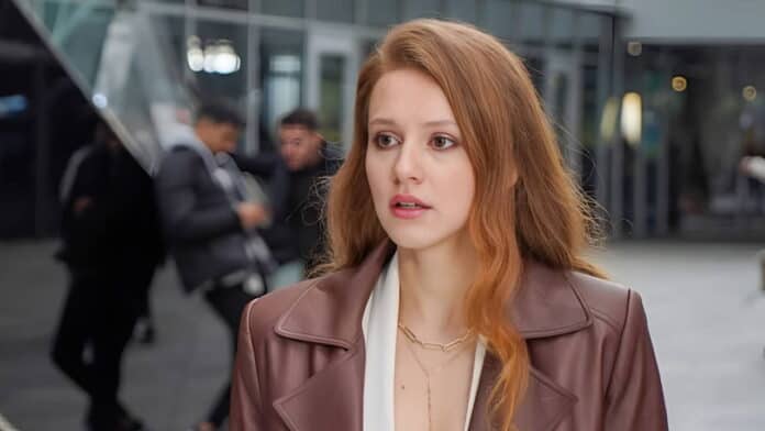 Başarılı Oyuncu Ahsen Eroğlu İfade İşlemleri İçin Adliyede