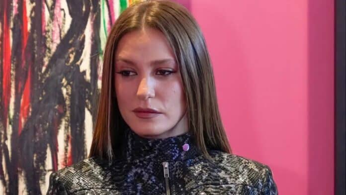 Gözaltı Kararı Çıkarılan Serenay Sarıkaya'dan İlk Açıklama