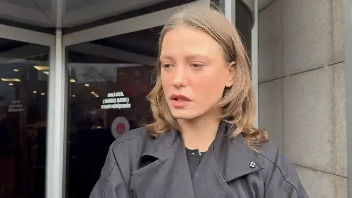 Serenay Sarıkaya Türkiye'ye Veda Ediyor Yeni Rotası Belli Oldu