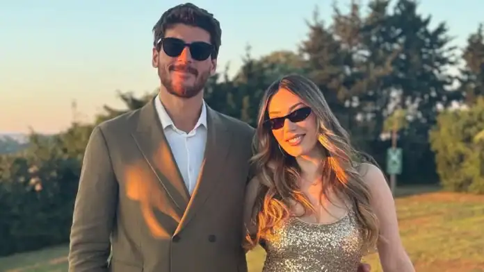 Yasmin Erbil TikTok Çekerken Sevgilisine Yakalandı