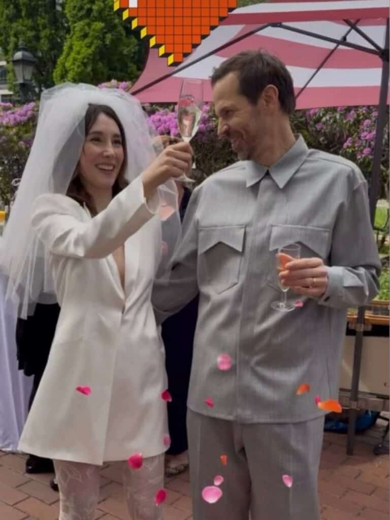 Ünlü Oyuncu Sibel Kekilli’nin Gizli Düğününden İlk Görüntüler Paylaşıldı