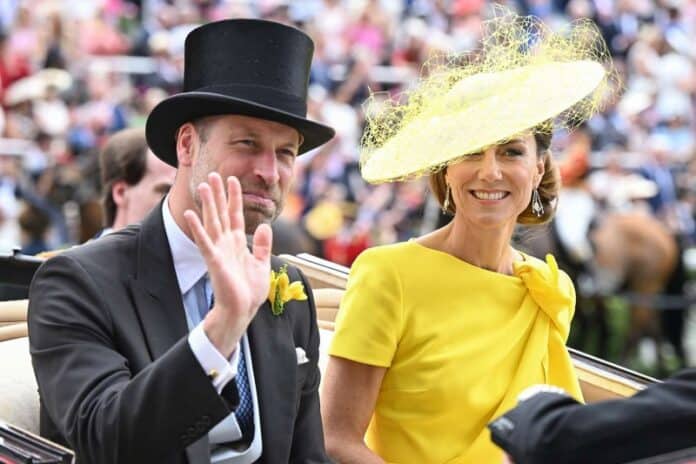 Kate Middleton, Royal Ascot ile Kamusal Alana Geri Döndü