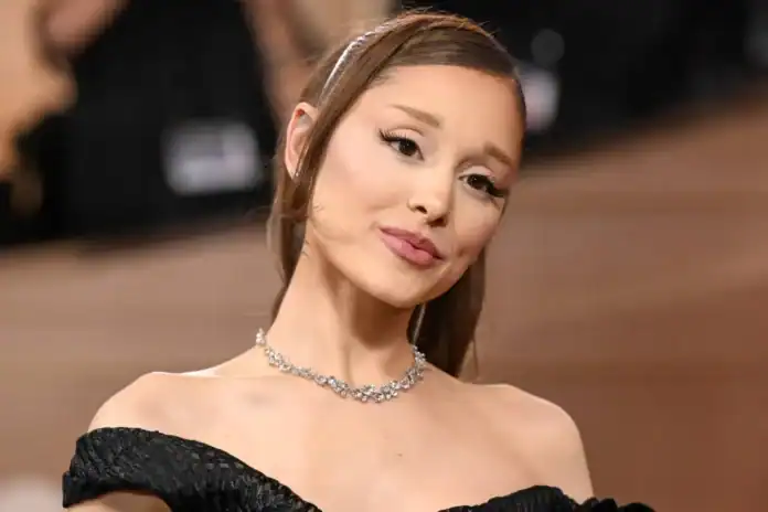 Ariana Grande Sızdırılan Kayıtları İçin Dava Açtı