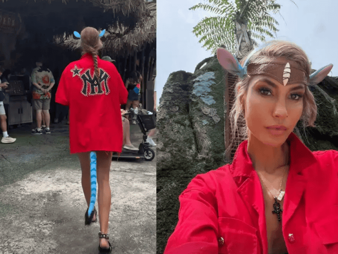 Çağla Şıkel İngiltere'deki Tema Parkta Avatar Kostümüyle Dikkat Çekti
