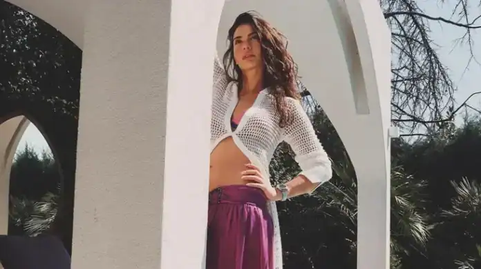 Demet Özdemir'in Tatil Paylaşımları İlgi Gördü