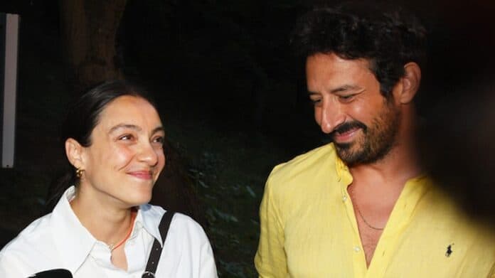 Oyuncu Merve Dizdar Bebeğinin Cinsiyetini ve Doğum Zamanını Paylaştı