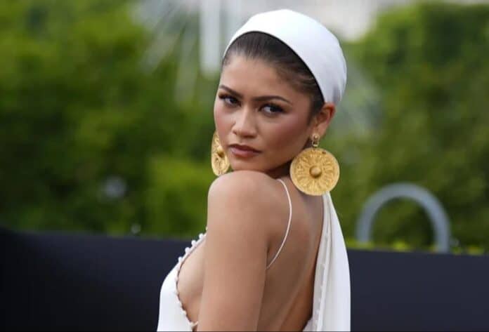 Zendaya'nın 3.000 Yıllık Küpeleri Tarihi Miras Tartışması Yarattı