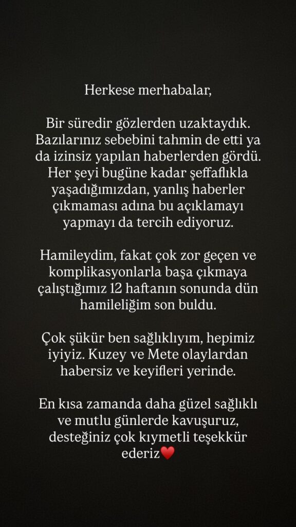 Berfu ve Eser Yenenler Çiftinden Üzücü Haber Geldi 1 Berfu ve Eser Yenenler Çiftinden Üzücü Haber Geldi