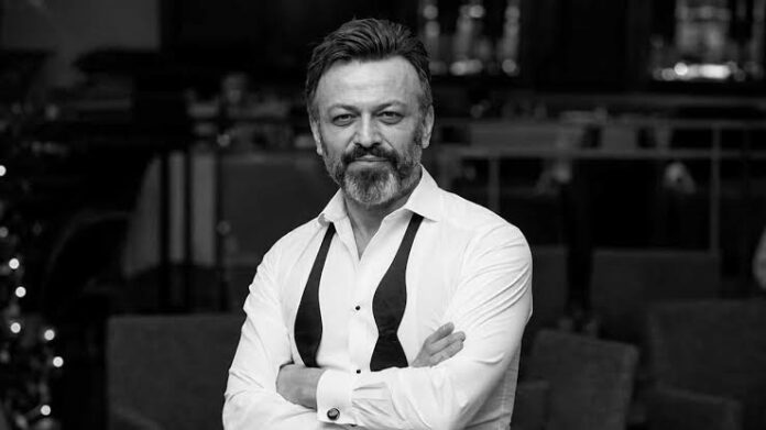 Oyuncu Serhat Mustafa Kılıç Evinde Ölü Bulundu