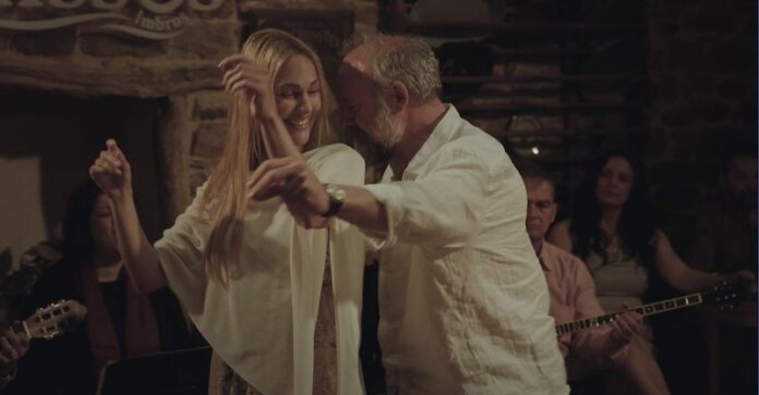 Halit Ergenç ve Meryem Uzerli, İmroz'da Bahar prömiyerinde kırmızı halıda