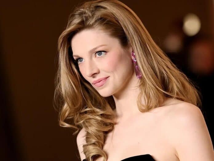Hunter Schafer, Elle dergisine verdiği röportajda genital ameliyatını ve iyileşme sürecini anlattı